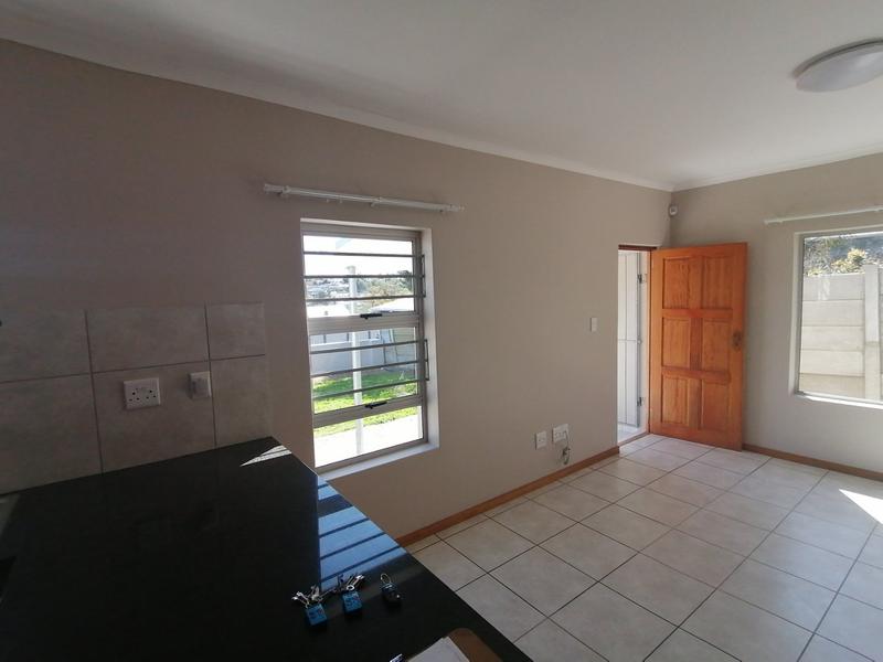 To Let 3 Bedroom Property for Rent in Dalsig Western Cape